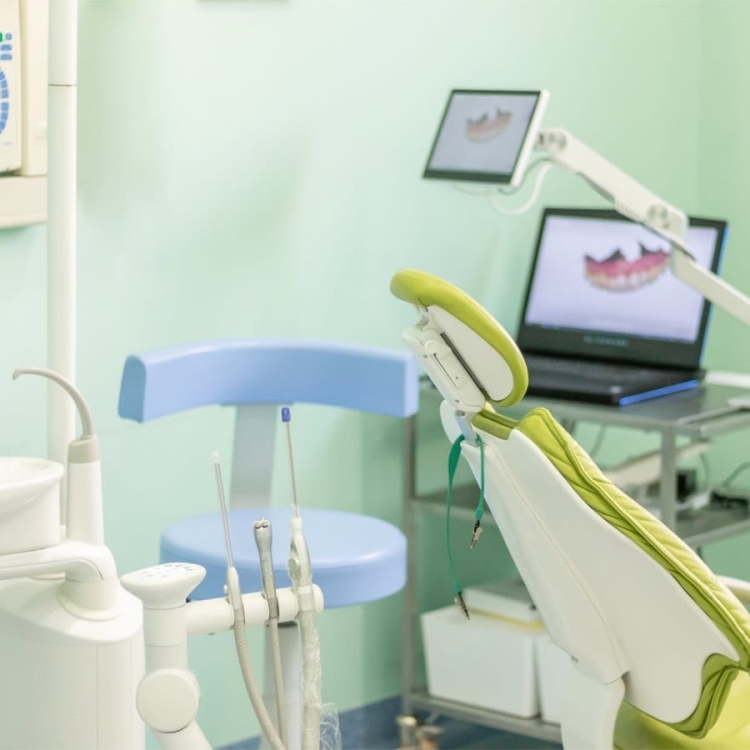 Riunito | Gallery | Dentista a Lugo | Studio Bordini Quadrelli